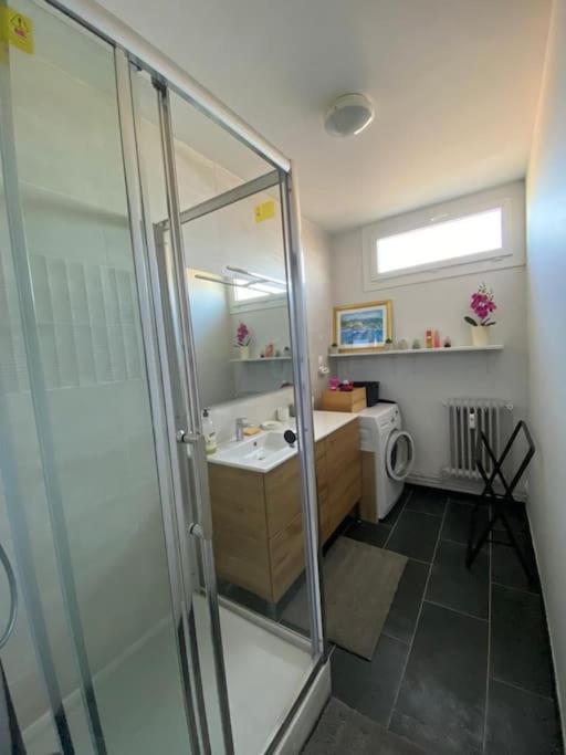 Le Kali Apartment Macon Bagian luar foto