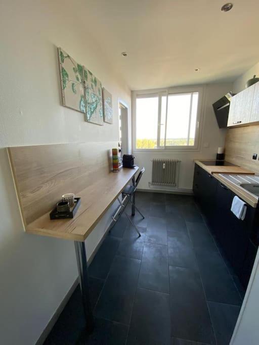 Le Kali Apartment Macon Bagian luar foto